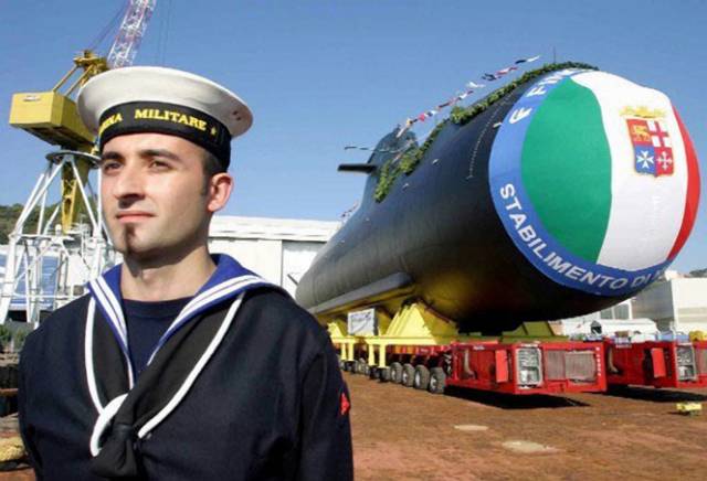 Palivové články jsou šancí pro konvenční plavidla. Koncem loňského roku byla spuštěna v italských loděnicích Fincantieri první italská ponorka s palivovým článkem, pojmenovaná Salvatore Todaro.  