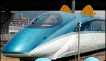 Japonci v posledních dnech na severu země testují nejnovější verzi rychlovlaku Šinkansen. V současnosti jde o nejrychlejší vlak na světě.