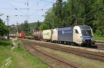 Hodně vousatý rekord překonala tuto sobotu německá lokomotiva ES64U4-Taurus. Výkonem 357 kilometrů v hodině překonala dosavadní rekord ustanovený v roce 1955.