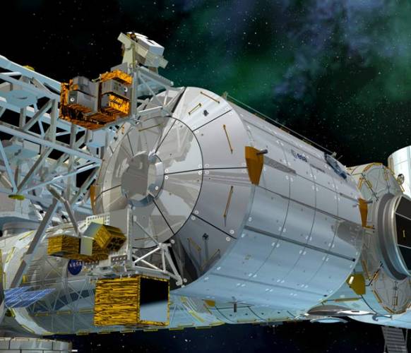 K Mezinárodní vesmírné stanici ISS se připojil 11. února letošního roku další modul. Je jím výzkumná laboratoř Columbus, vyslaná do vesmíru Evropskou kosmickou agenturou ESA. Sedm metrů dlouhý a čtyři a půl metru vysoký válec přišel členské země ESA na plných 36 miliard korun, což je třetina ceny jaderné elektrárny Temelín!