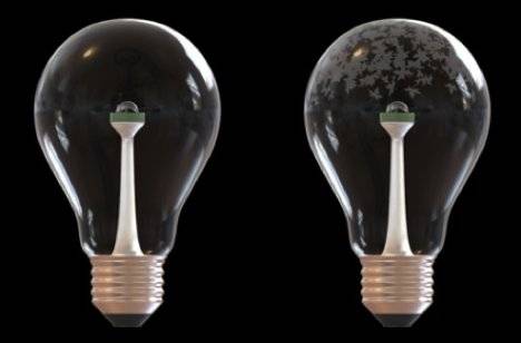 Žárovky představují nejjednodušší typ zařízení, který dokáže přeměnit elektrickou energii na světlo. Stačí rozžhavit drátek z wolframu a světlo je na světě.  V americkém Connecticutu vědci vyvíjejí žárovky, vlastně fotolumuiniscenční diody, které svítí i bez připojení k elektřině. Jejich "drátky"  tvoří vlákna DNA, kterou dodali lososi. 