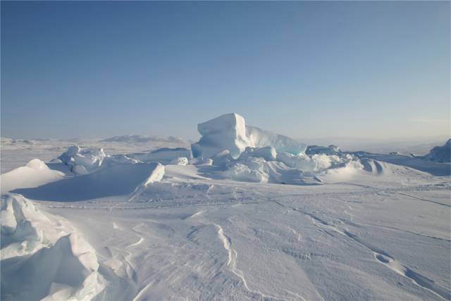 Odborníci bijí na poplach! Jak vyplývá z údajů právě zveřejněné americké studie, arktická ledová pokrývka se za poslední čtyři roky povážlivě zmenšila.