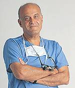 Světoznámý chirurg operuje v Českých  Budějovicích