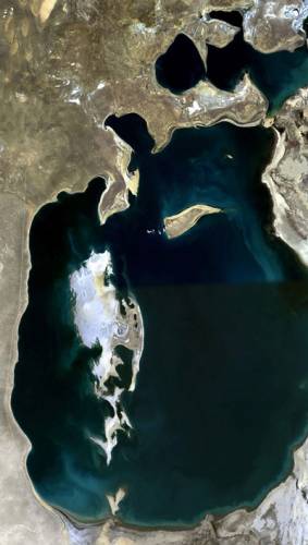 Pod diktátem času: Jezero v solné rakvi