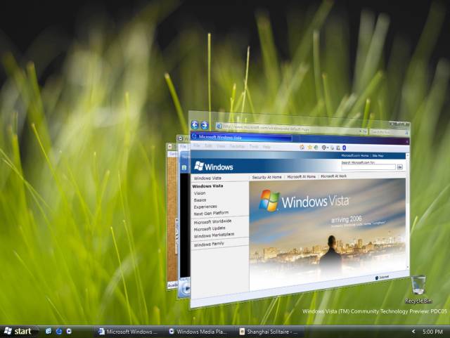 Společnost Microsoft oznámila, že operační systém Windows Vista je hotový a byla zahájena jeho výroba.