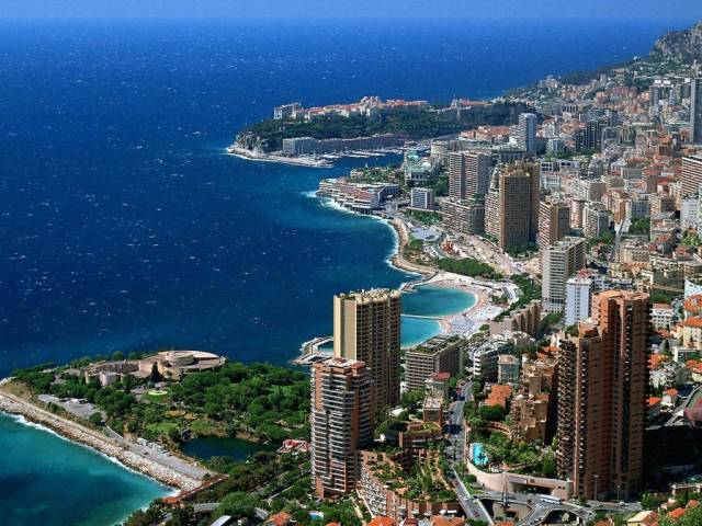 Podobně jako si Nizozemci rozšířili svou zem, i druhý nejmenší stát světa Monako chce expandovat do moře.