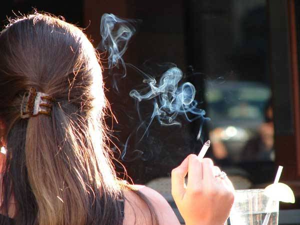 Účinnou metodou odvykání kouření, dnes již dostupnou i u nás, je biorezonance. Její užití ve většině případů vede k rychlému odstranění návyku.