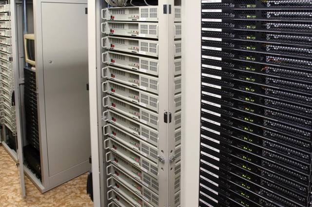 Český superpočítač zvládne zpracovat 4,07 bilionu operací za vteřinu.
