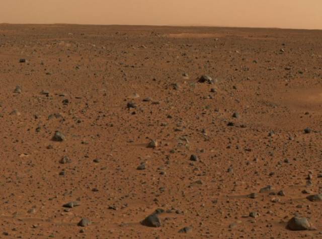 Je na Marsu vhodná půda pro život?