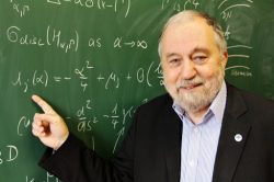 Profesor Pavel Exner: Jednou budeme mít teorii všeho…
