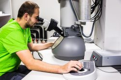 CEITEC chce posílit pozici Brna na mapě světové elektronové mikroskopie