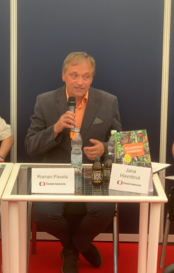 Svět knihy 2022: Bestsellerista Roman Pavela a jeho Zeleninová zahrádka