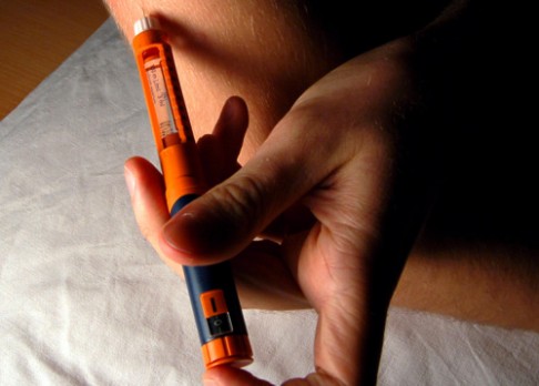 Injekce odstraní příznaky diabetu na dva dny