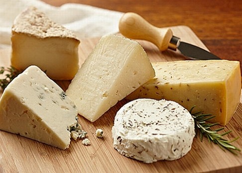 Sýr se vyrábí již 7 500 let