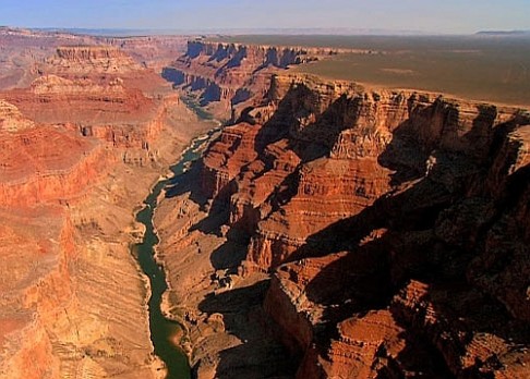 Grand Canyon je o 60 000 000 let starší