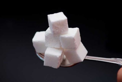 Sladké je droga: Dočkáme se cukerné prohibice?
